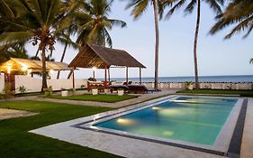 Oasys House - Beautiful Private Beach Front Home